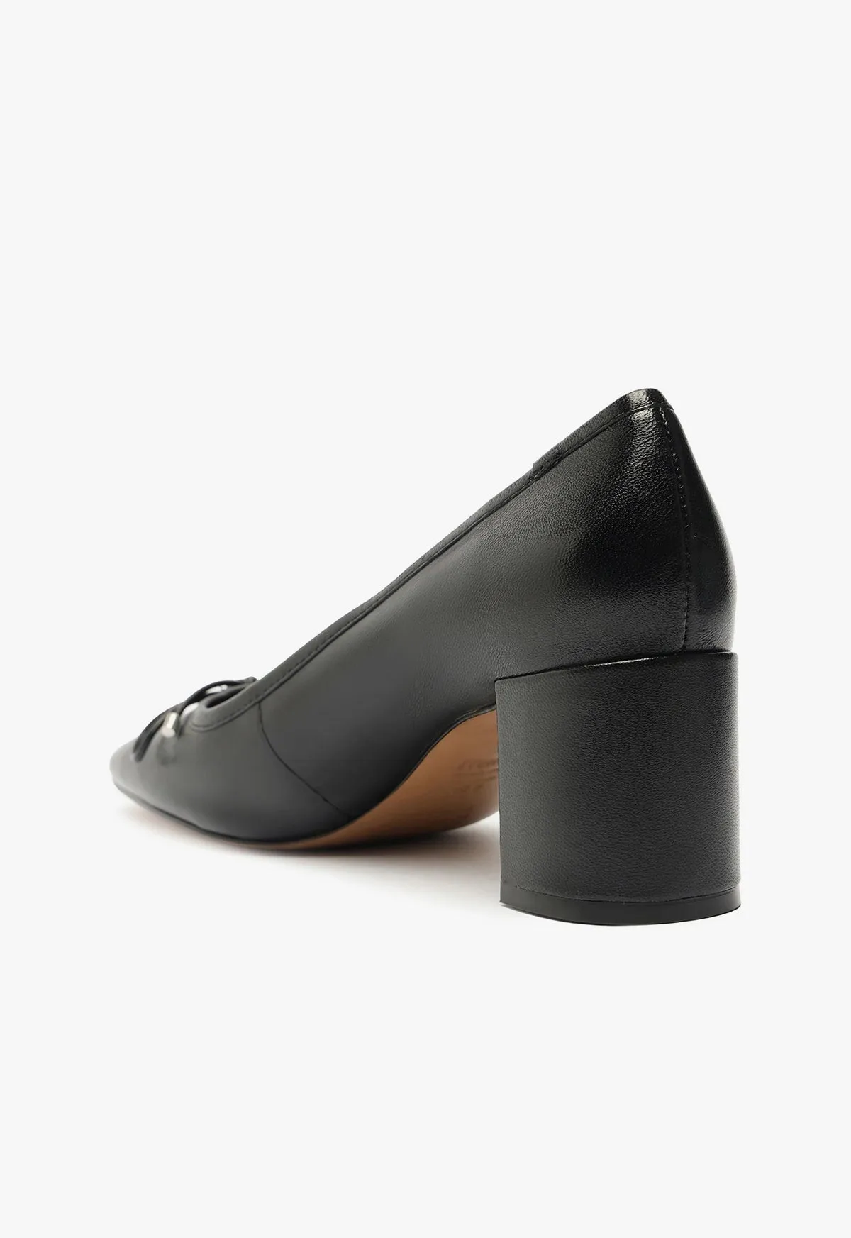 Arissa Block Leather Pump