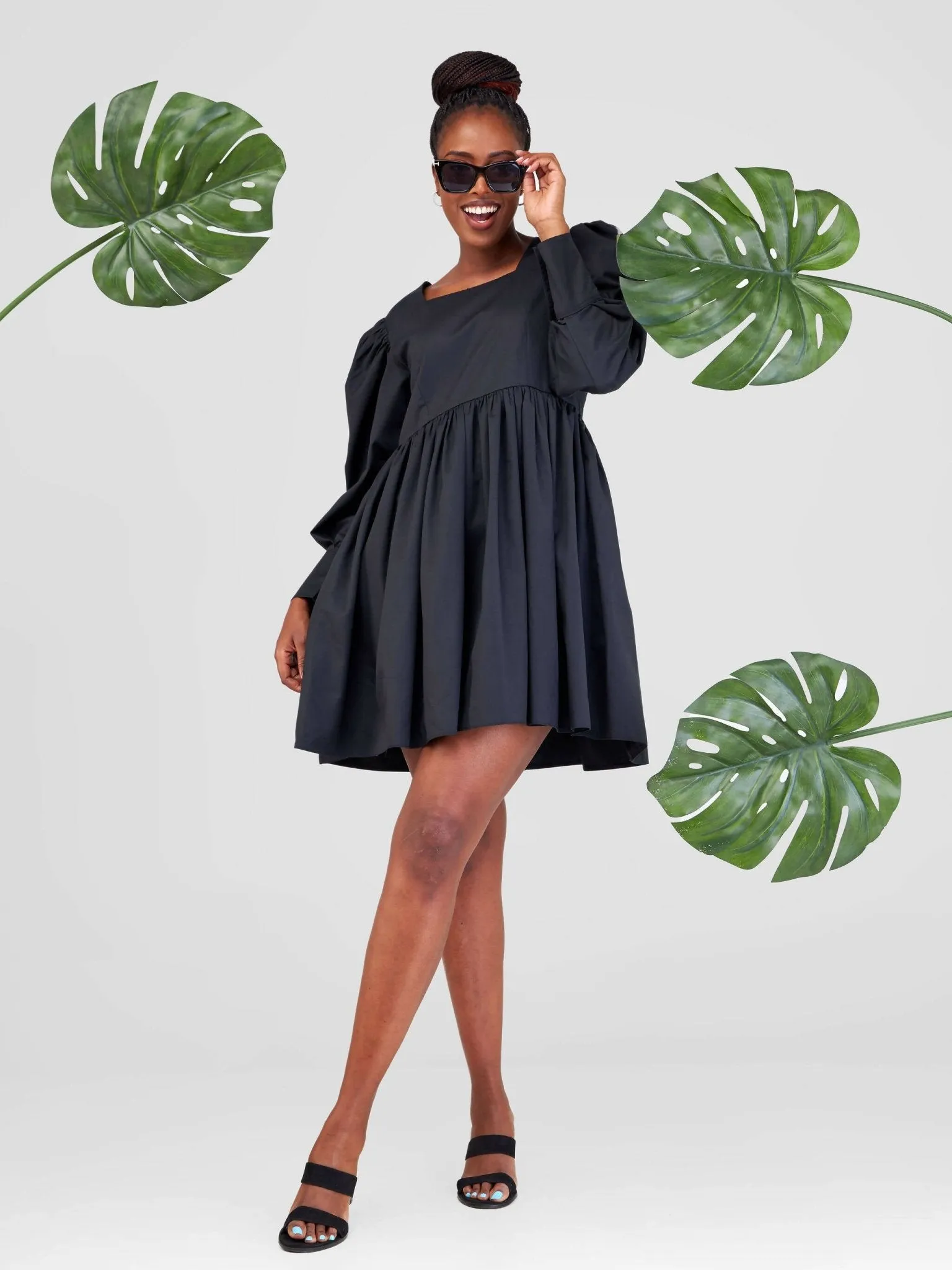 Izulu Doldol Mini Dress - Black