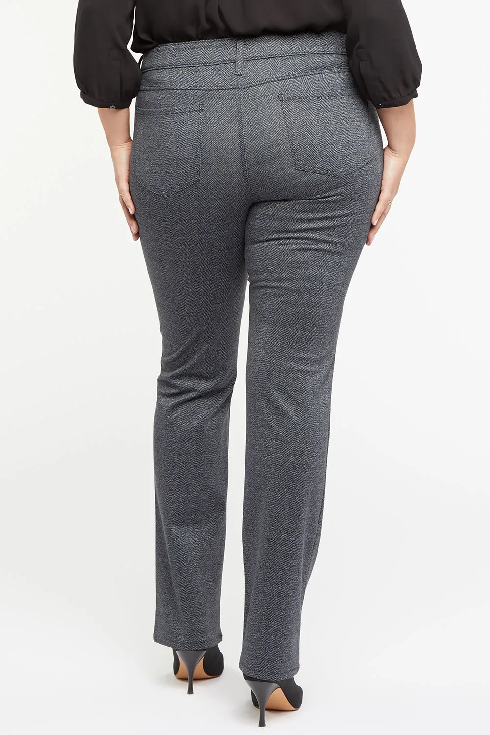 Marilyn Straight Pants In Plus Size - Lyon Herri