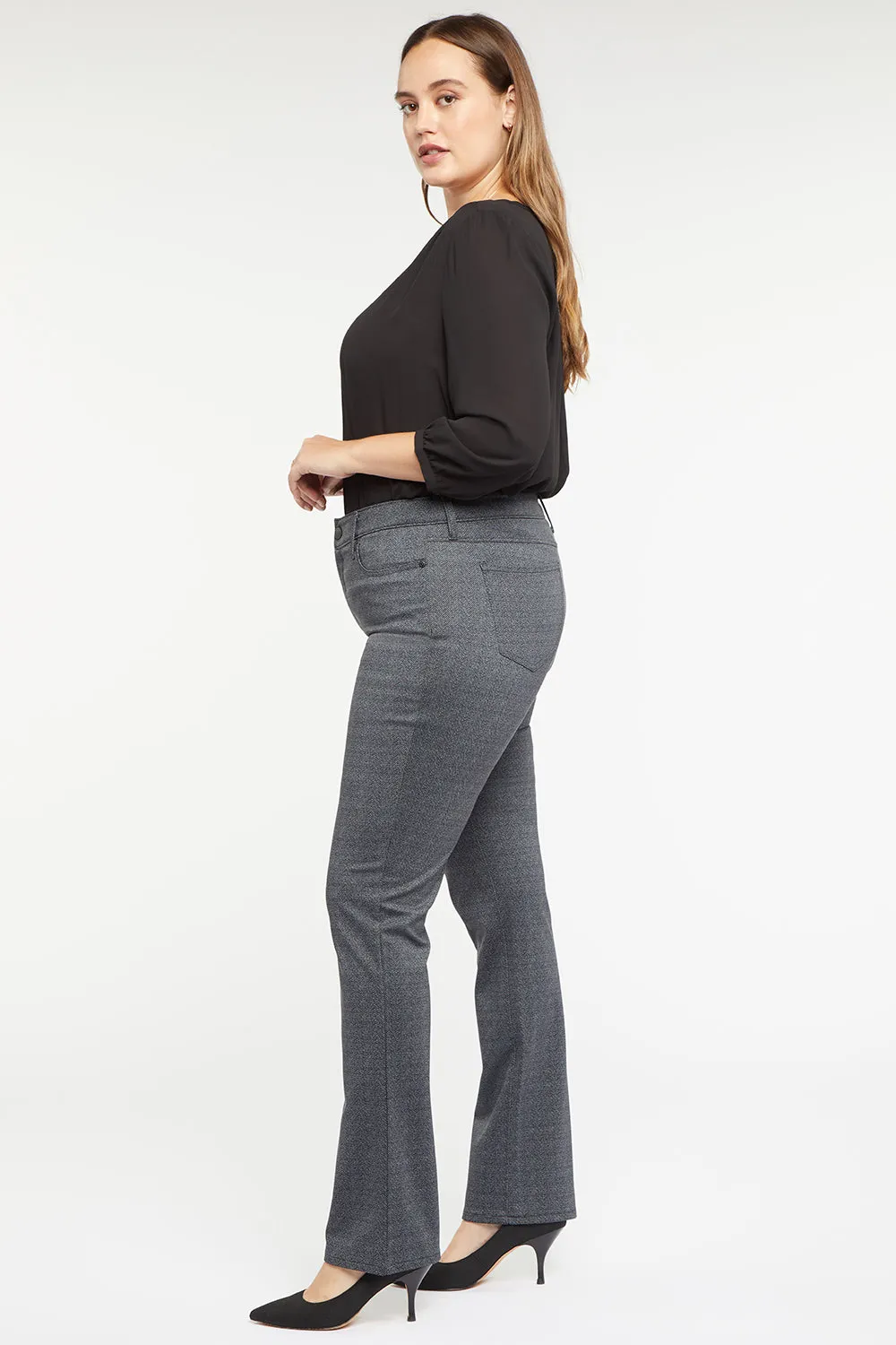 Marilyn Straight Pants In Plus Size - Lyon Herri