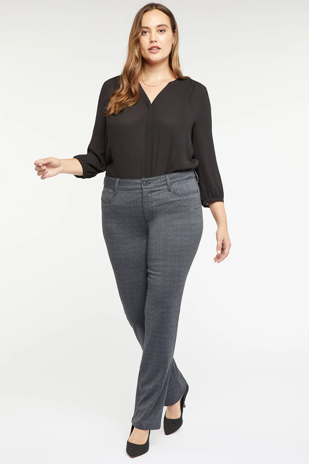 Marilyn Straight Pants In Plus Size - Lyon Herri