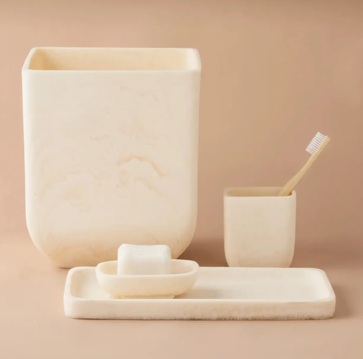 Resin toothbrush holder, marshmallow