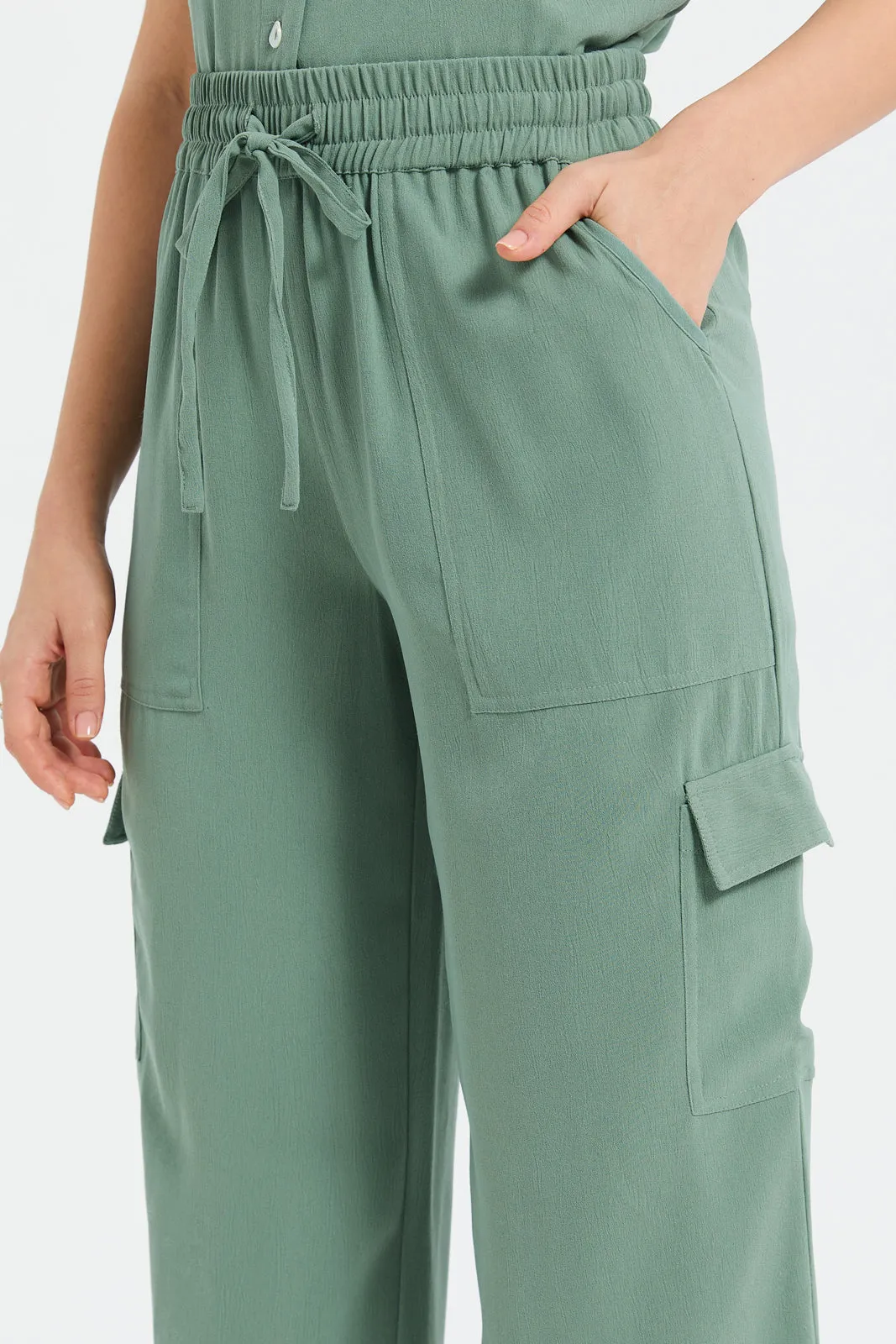 Women Green Plain Wide Leg Trouser